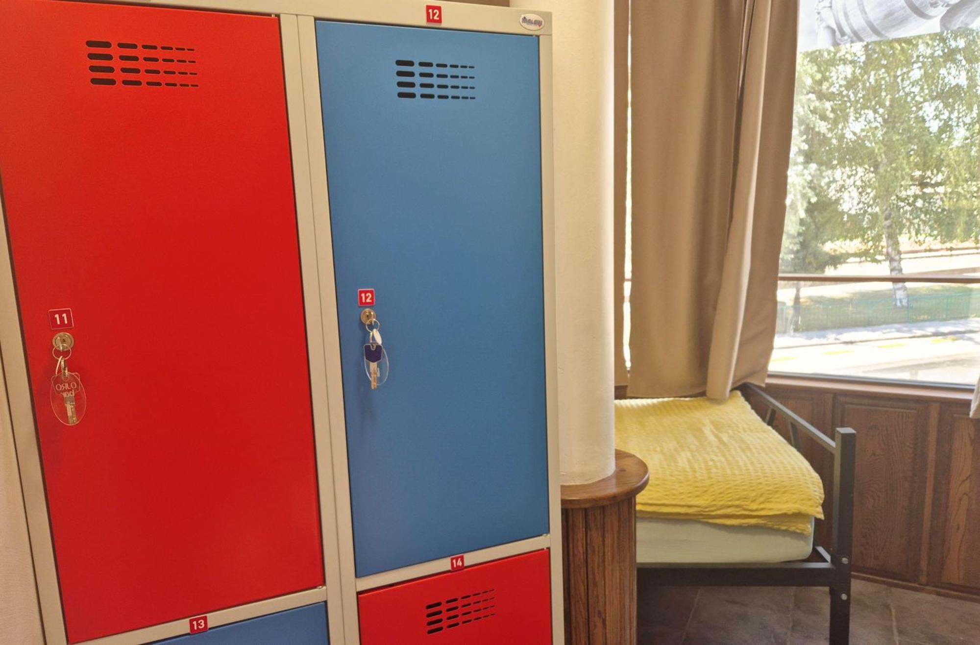 Bled Lesce Station Rooms And Beds Ngoại thất bức ảnh