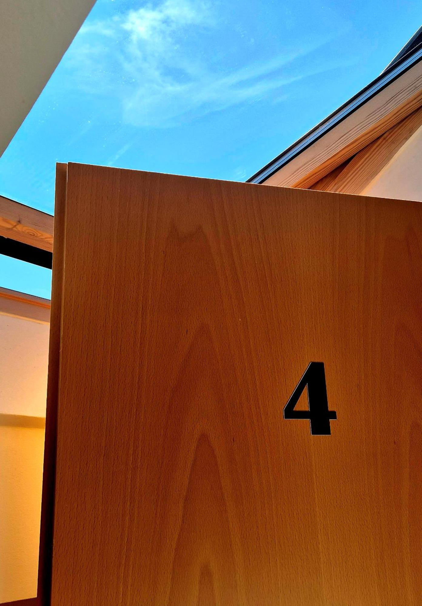 Bled Lesce Station Rooms And Beds Ngoại thất bức ảnh